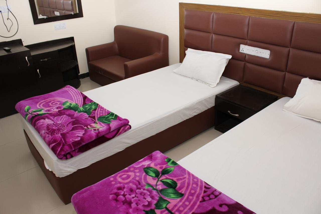 Hotel Night Heaven Bandarban Bagian luar foto