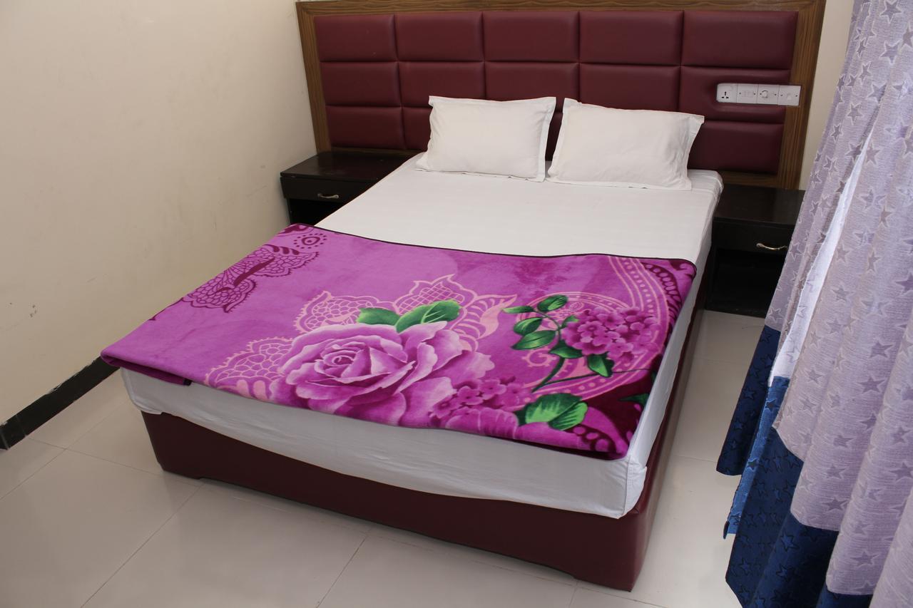 Hotel Night Heaven Bandarban Bagian luar foto